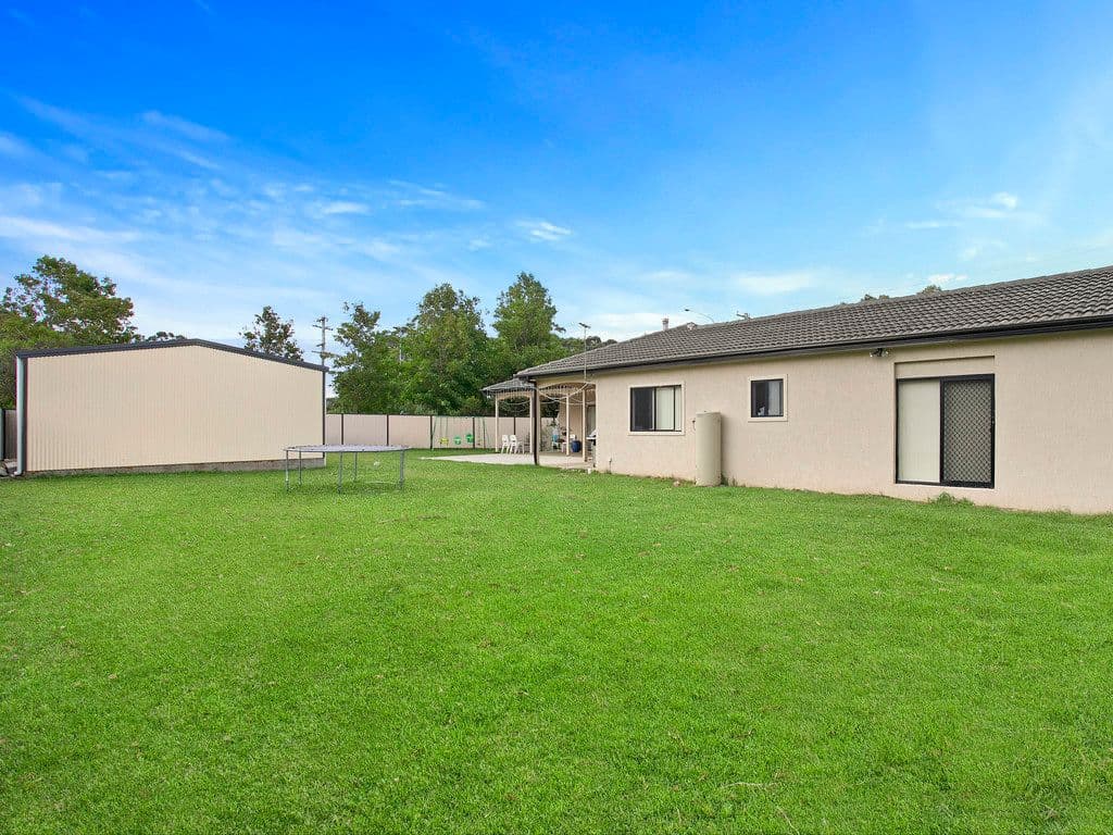 1 Lawrence Hargrave Drive, Helensburgh - Thumbnail 2