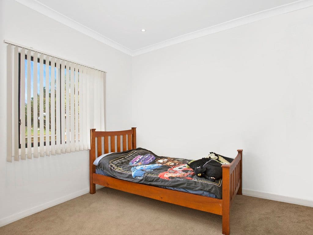 1 Lawrence Hargrave Drive, Helensburgh - Thumbnail 6