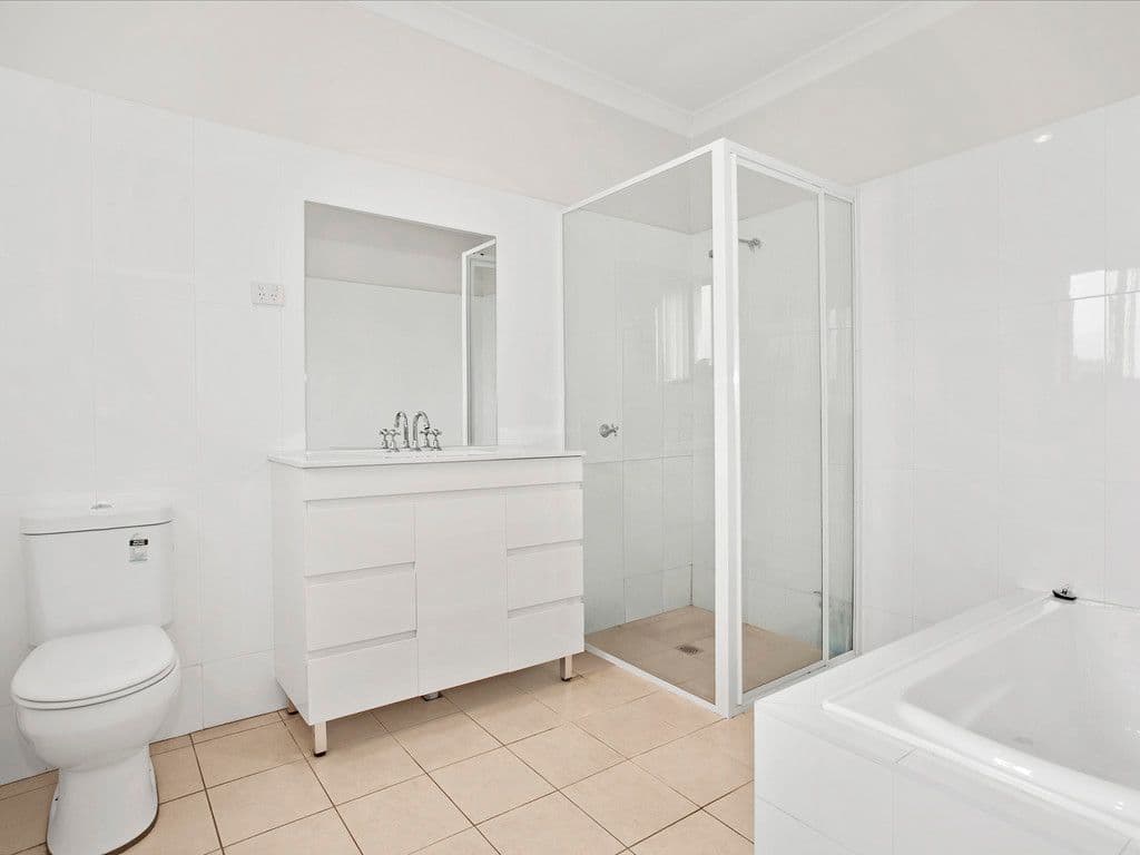 1 Lawrence Hargrave Drive, Helensburgh - Thumbnail 7