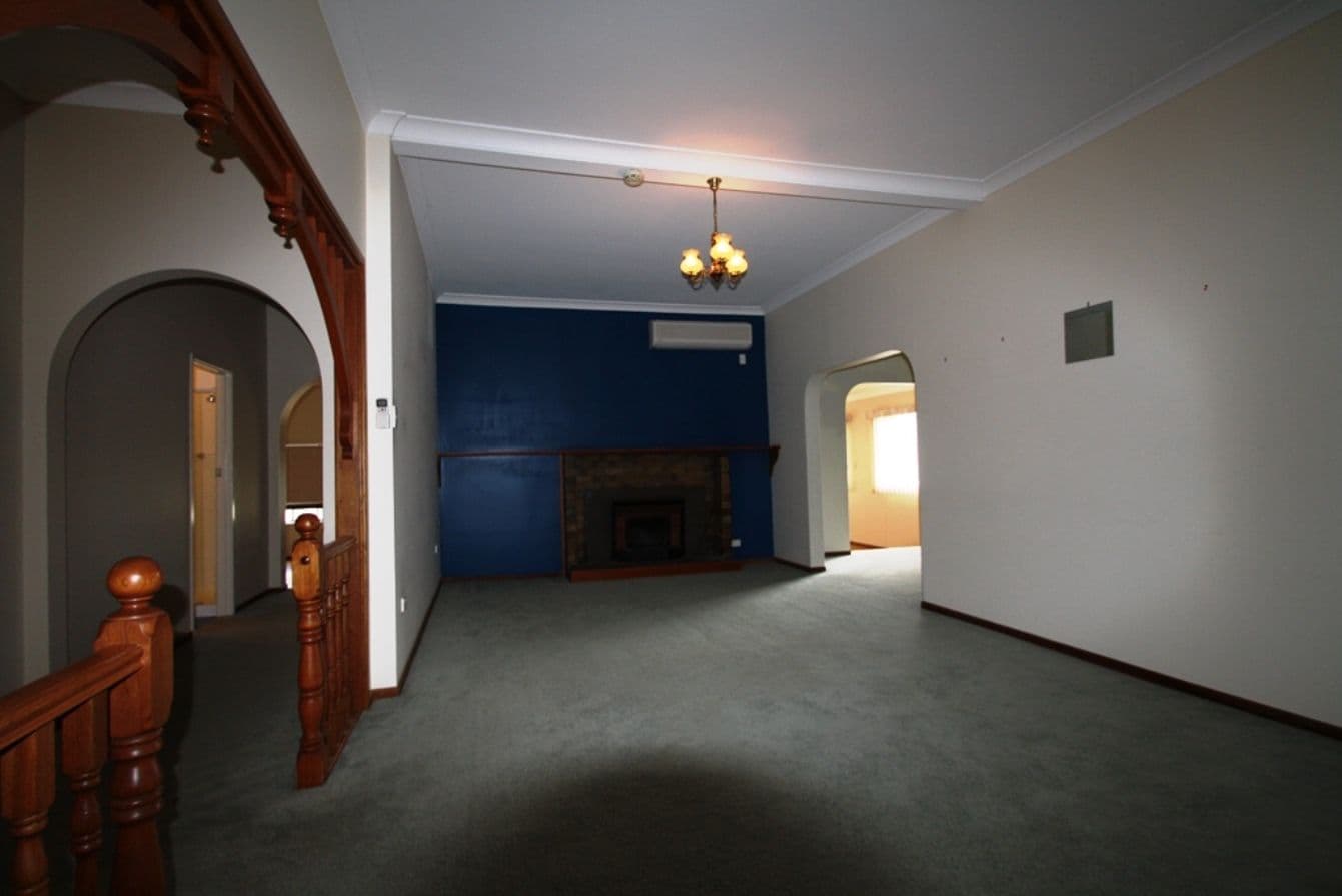 9 Gibson Road, WARWICK QLD 4370, Warwick - Thumbnail 7