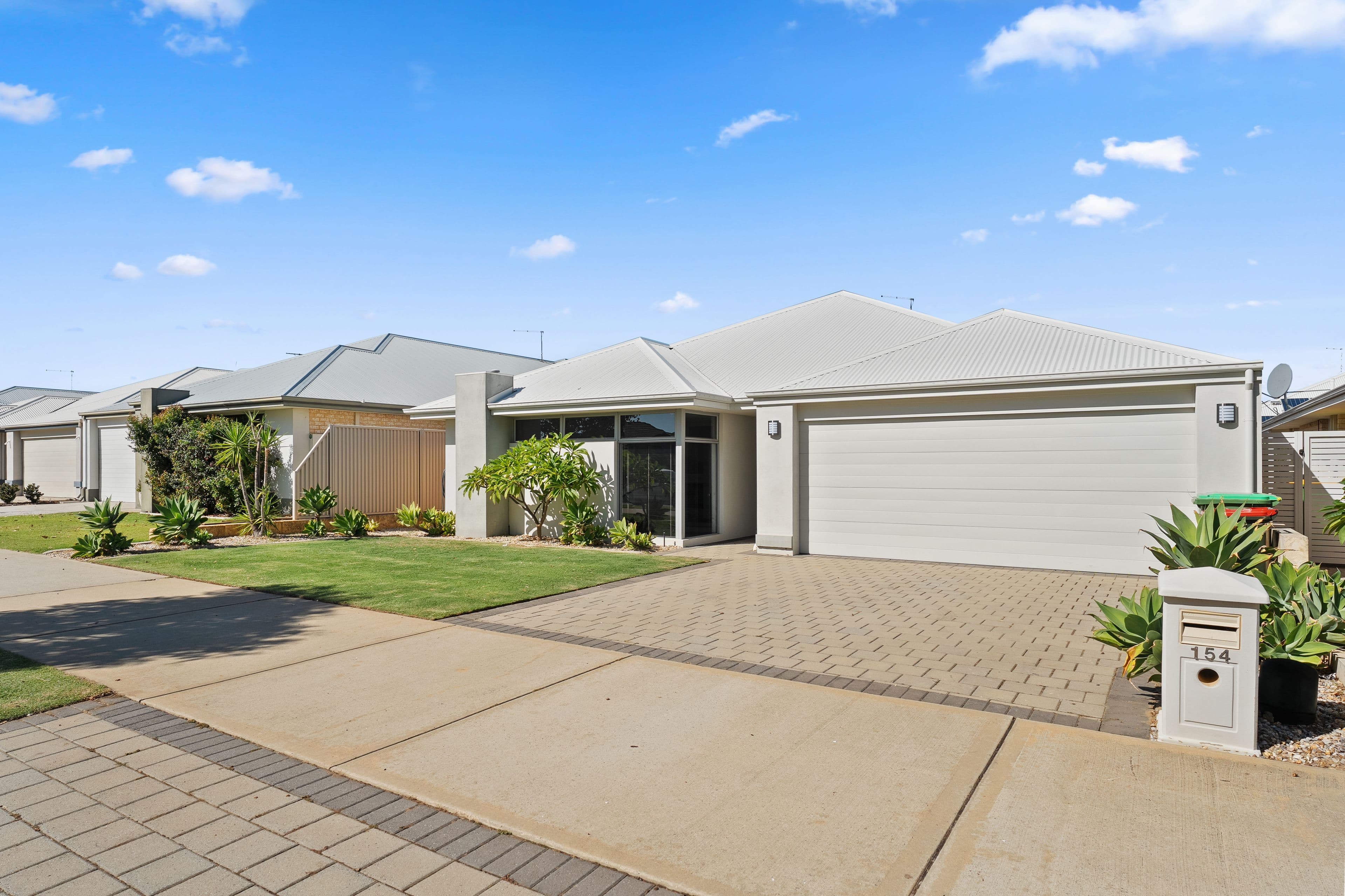 154 Clyde Avenue, Baldivis WA 6171, Baldivis - Thumbnail 2