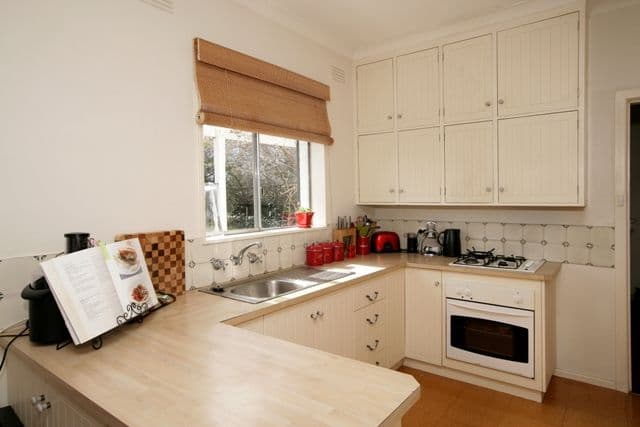 572 Kooringal Road, KOORINGAL NSW 2650, Kooringal - Thumbnail 6