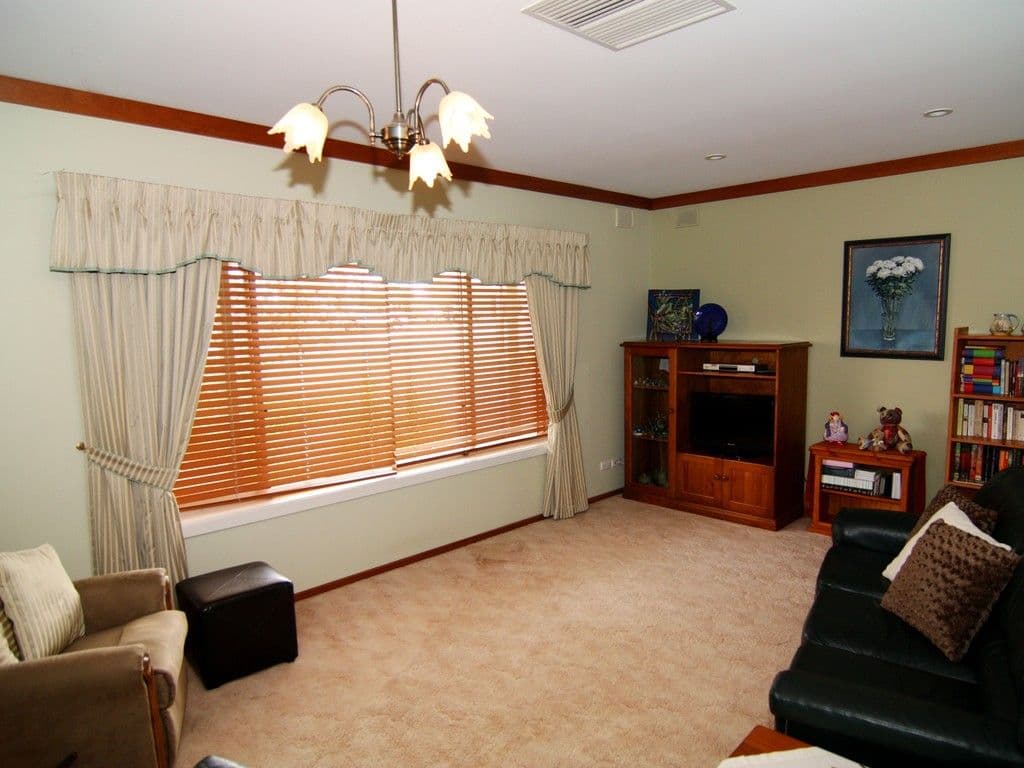 22 Scott Avenue, Barmera SA 5345, Barmera - Thumbnail 2