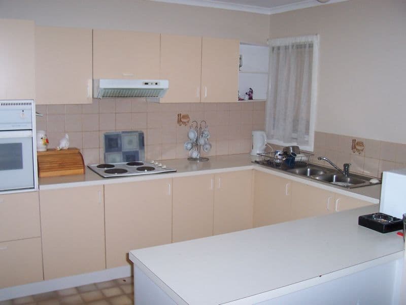 23 Melissa Court, HAMPTON PARK VIC 3976, Hampton Park - Thumbnail 2