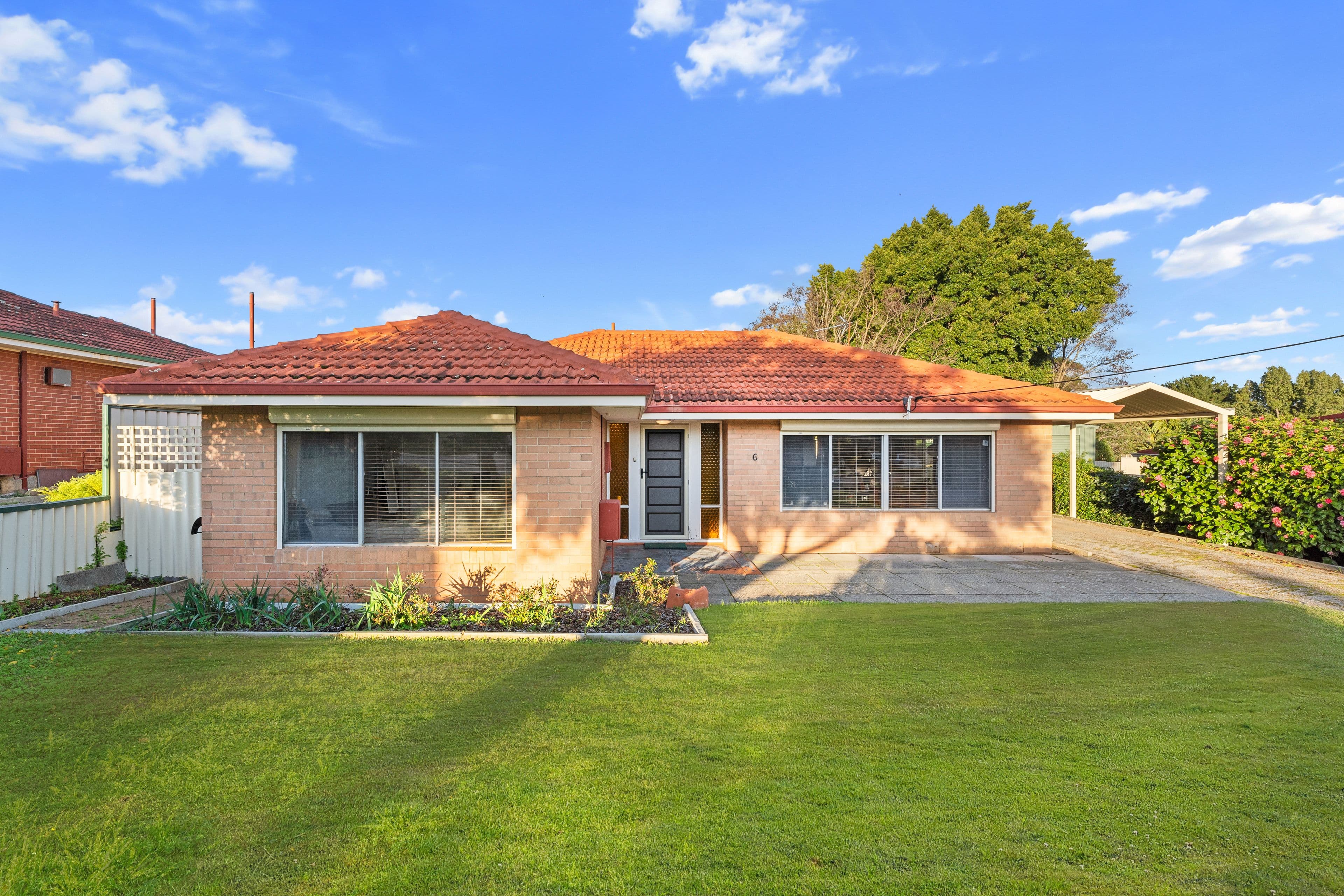 6 Worrall Court, Orelia WA 6167, Orelia - Thumbnail 2