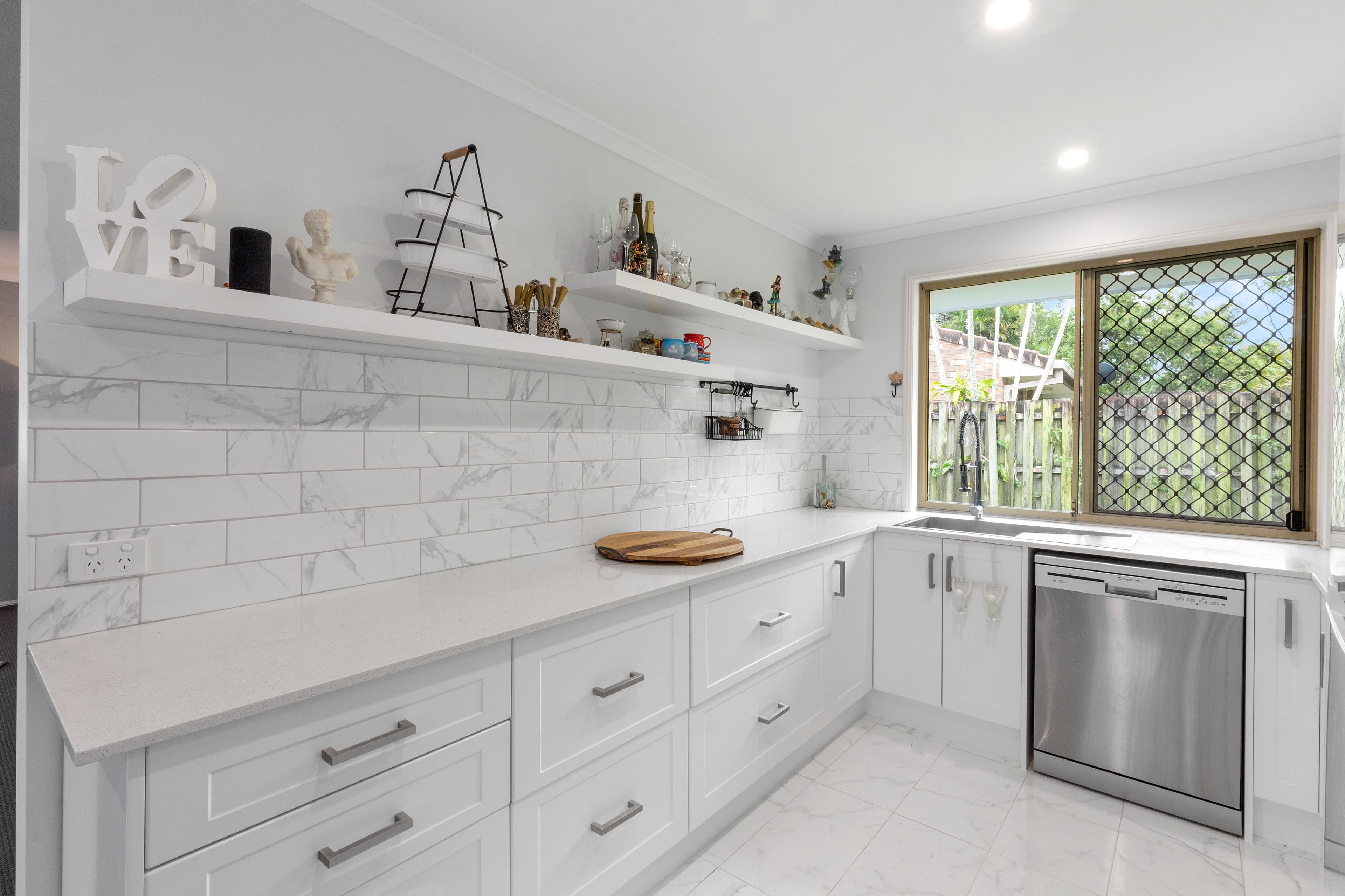 21 Mackellar Drive, Nerang QLD 4211, Nerang - Thumbnail 4