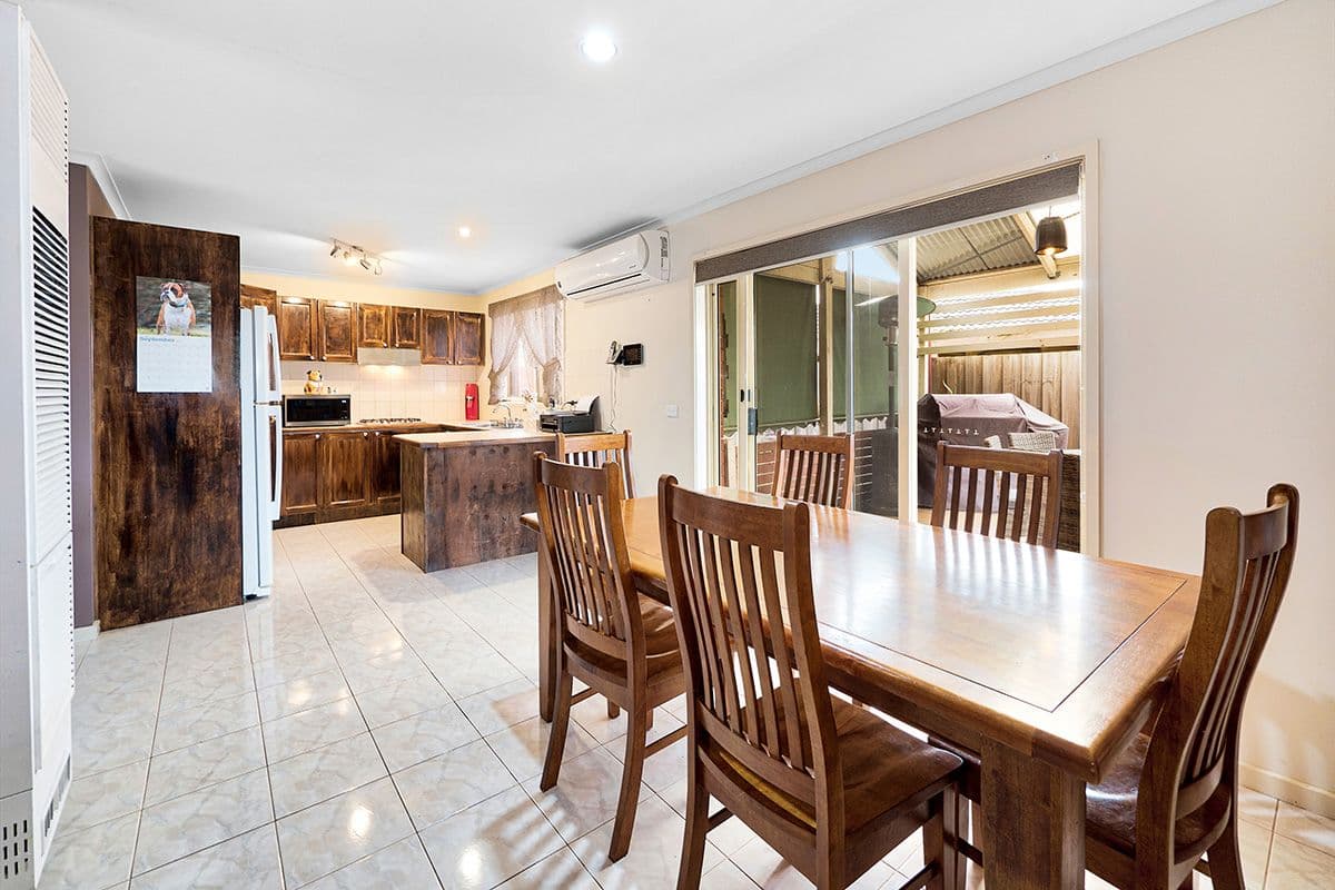 58 Navarre Drive, Cranbourne West VIC 3977, Cranbourne West - Thumbnail 5