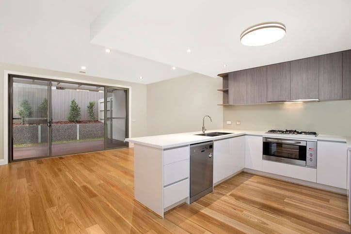 38 Baird Street South, DONCASTER VIC 3108, Doncaster - Thumbnail 3