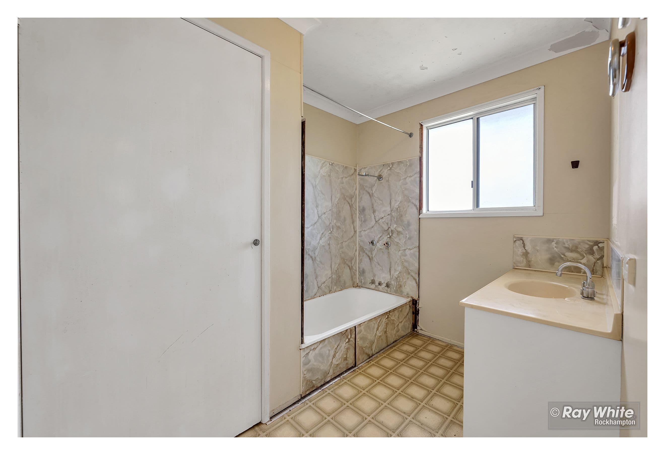 18 Sage Street, Gracemere QLD 4702, Gracemere - Thumbnail 4