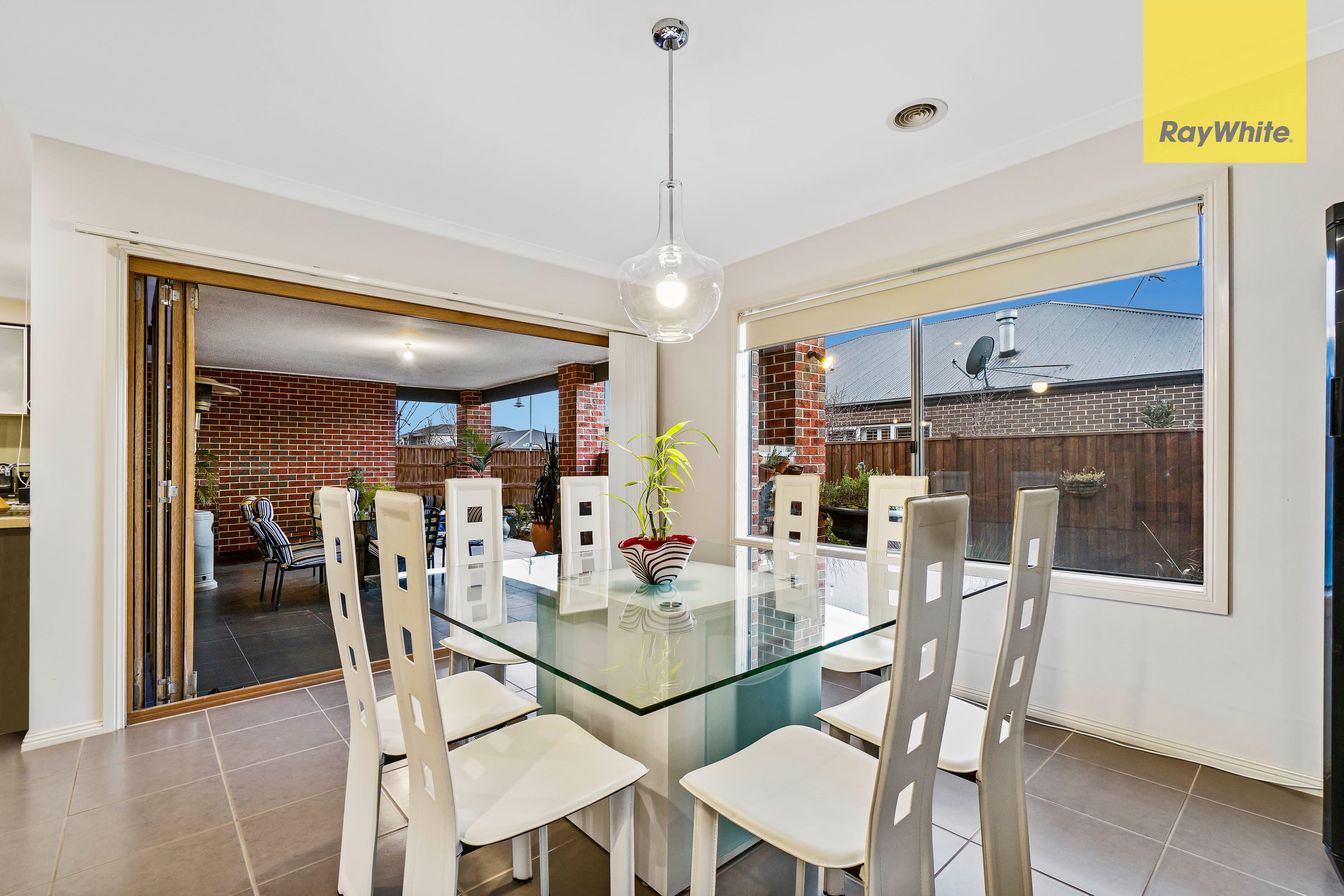 30 Double Bay Drive, Taylors Hill VIC 3037, Taylors Hill - Thumbnail 4