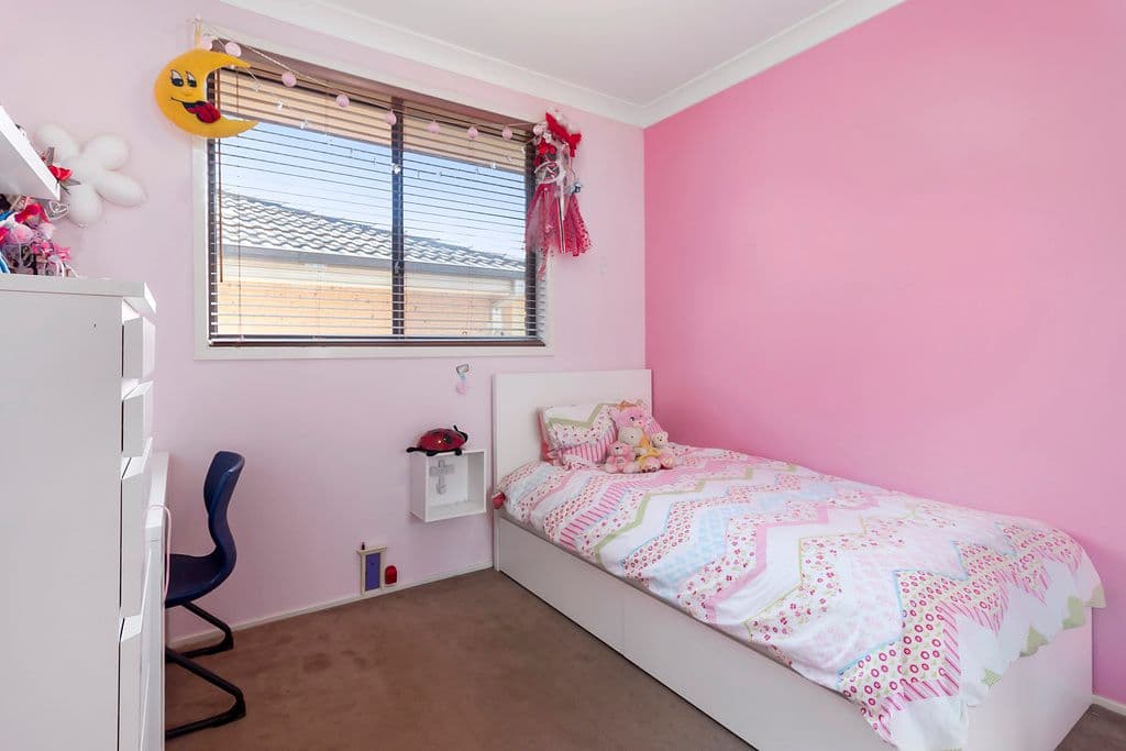5 Carina Avenue, Hinchinbrook - Thumbnail 8