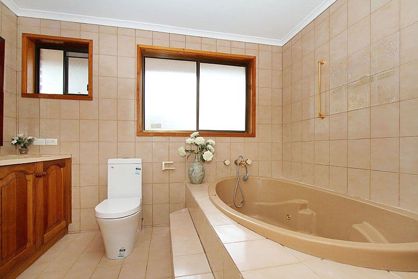 38 Blossom Park Drive, MILL PARK VIC 3082, Mill Park - Thumbnail 8