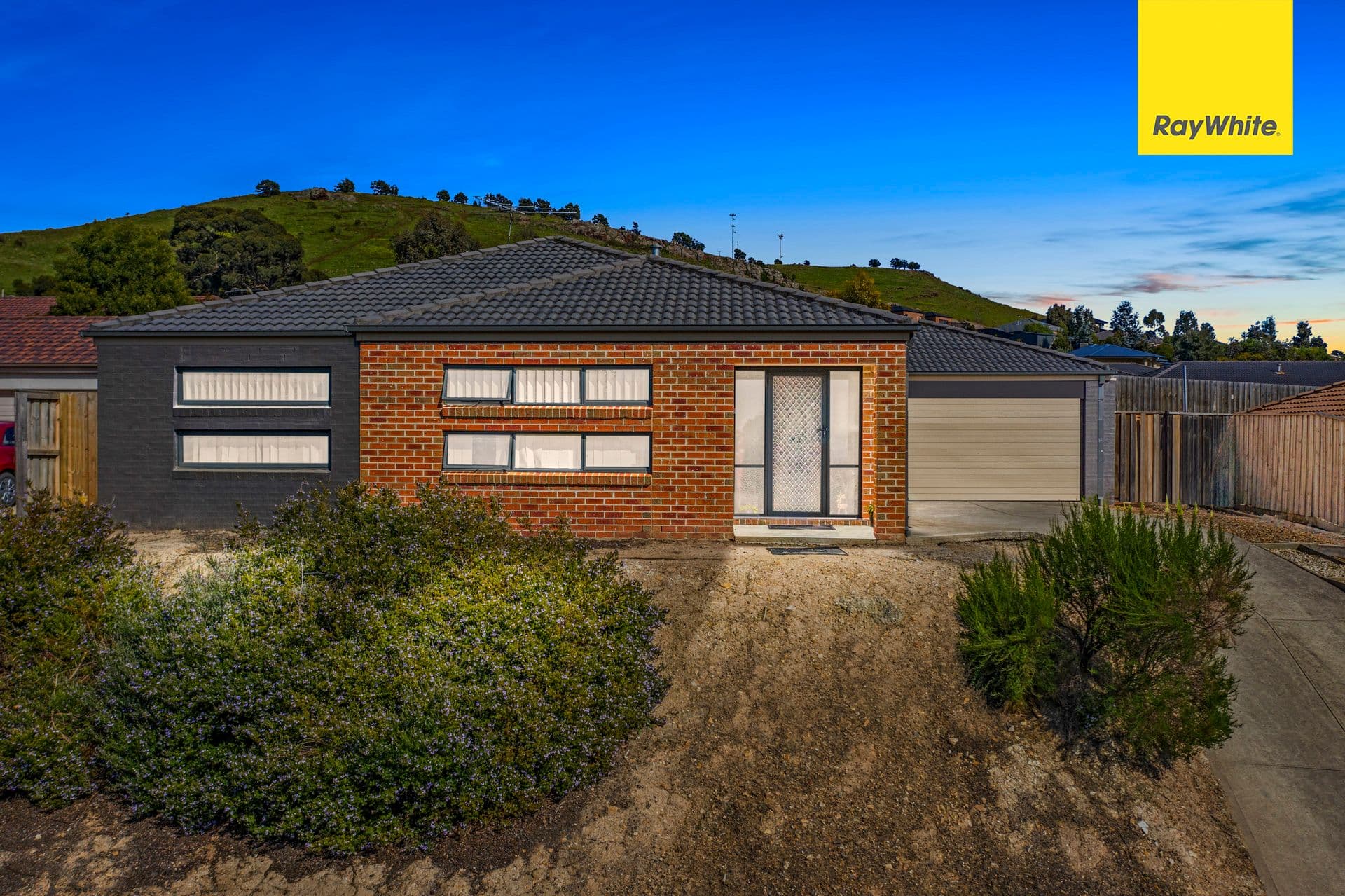 136 Phillip Drive, Sunbury VIC 3429, Sunbury - Image 1