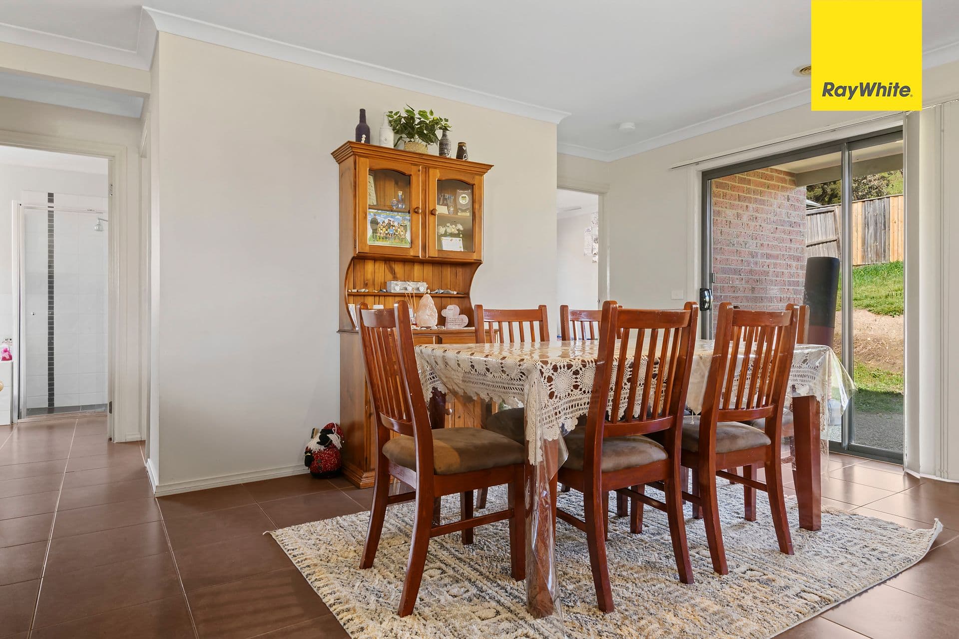 136 Phillip Drive, Sunbury VIC 3429, Sunbury - Thumbnail 8