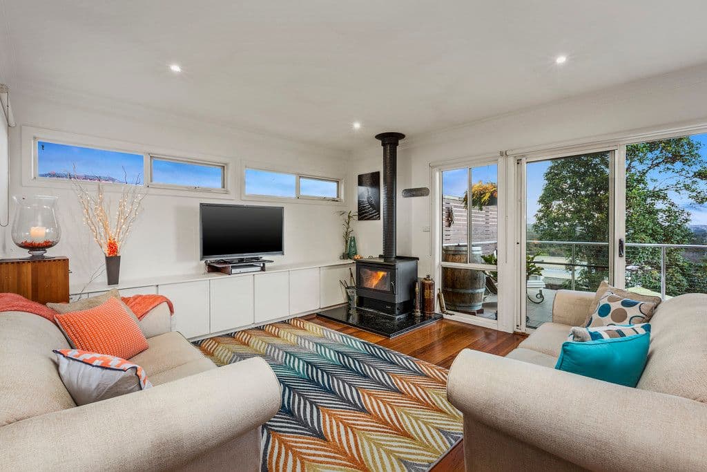 30 Rhonda Street, Rosanna VIC 3084, Rosanna - Thumbnail 2