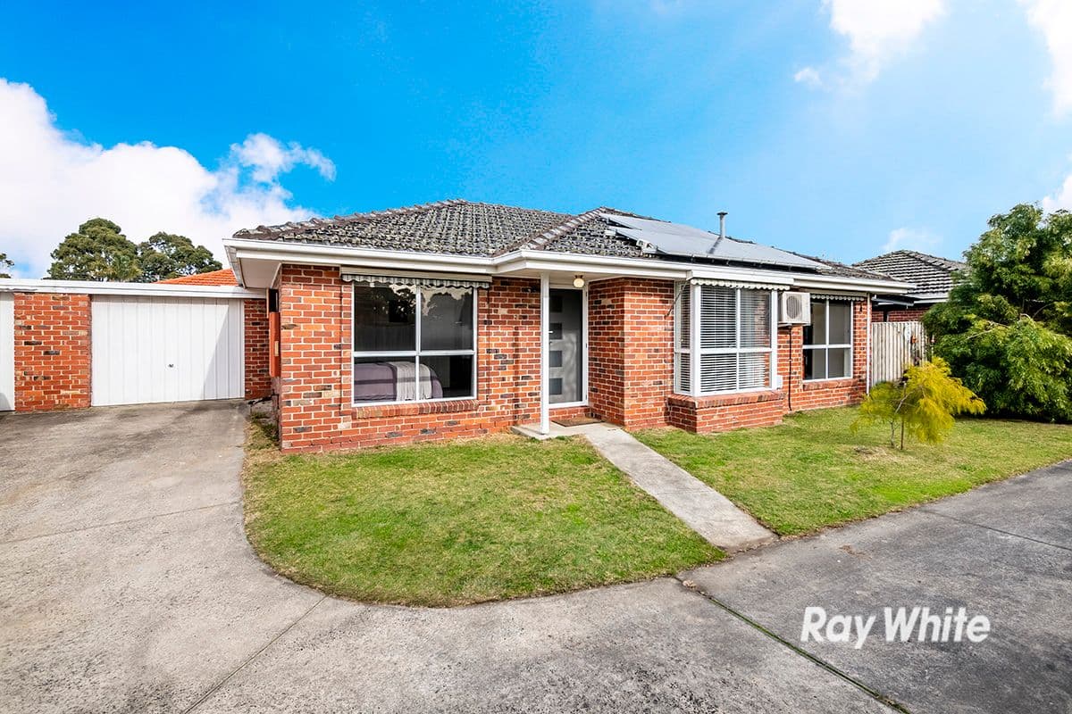 9 Fairfield Street, Cranbourne VIC 3977, Cranbourne - Image 1