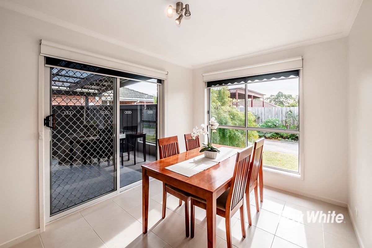 9 Fairfield Street, Cranbourne VIC 3977, Cranbourne - Thumbnail 2