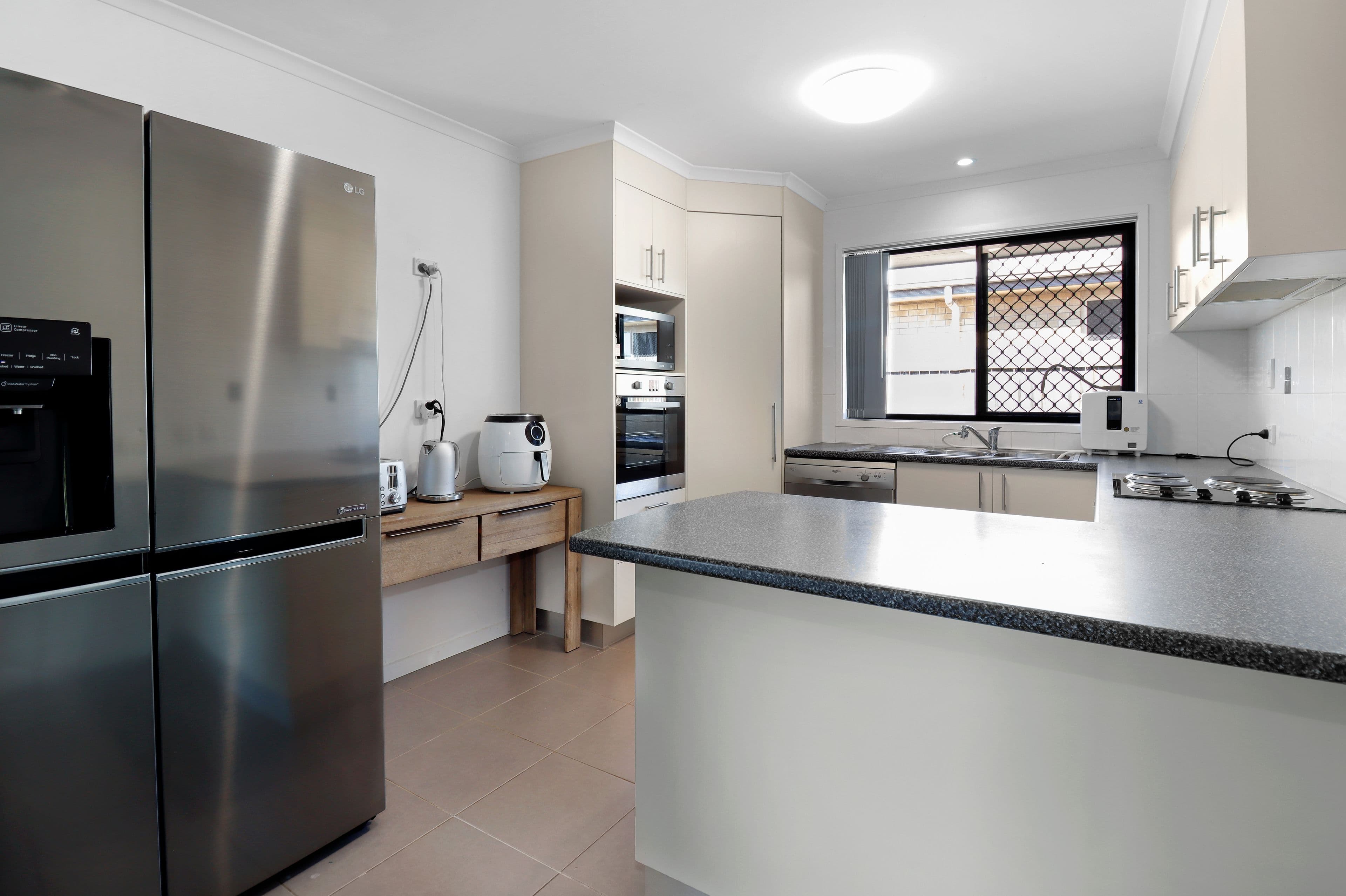 8 Shearwater Street, Kawungan QLD 4655, Kawungan - Thumbnail 5