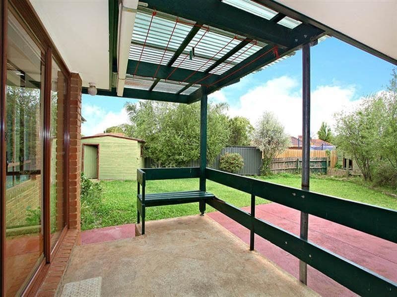 9 Tenterden Place, MILL PARK VIC 3082, Mill Park - Thumbnail 5