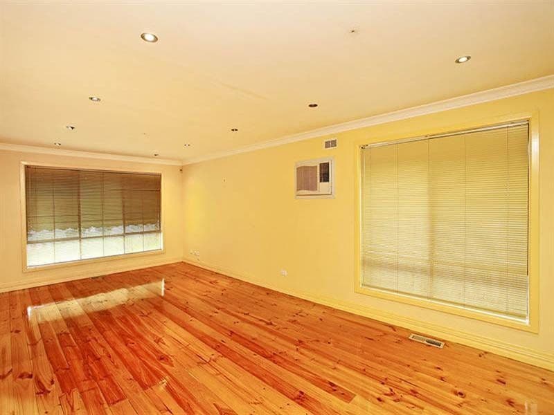 9 Tenterden Place, MILL PARK VIC 3082, Mill Park - Thumbnail 6
