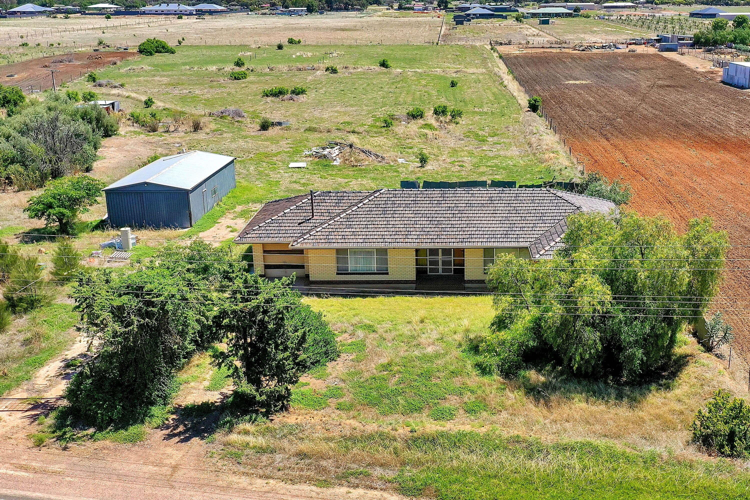 11 Gawler River Road, Two Wells SA 5501, Two Wells - Image 1