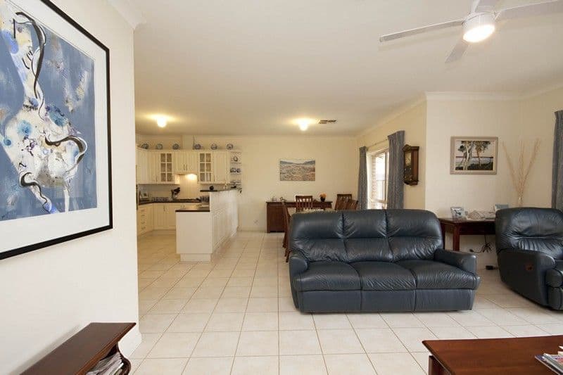 7A Buckingham Avenue, FULHAM GARDENS SA 5024, Fulham Gardens - Thumbnail 4