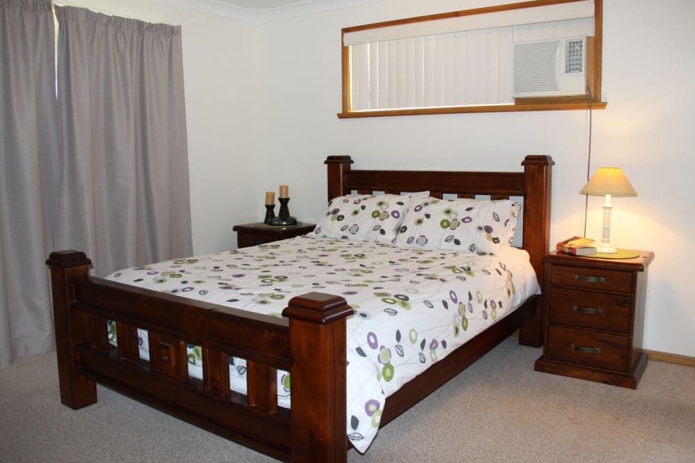 19 Curtis Avenue, BOYNE ISLAND QLD 4680, Boyne Island - Thumbnail 8