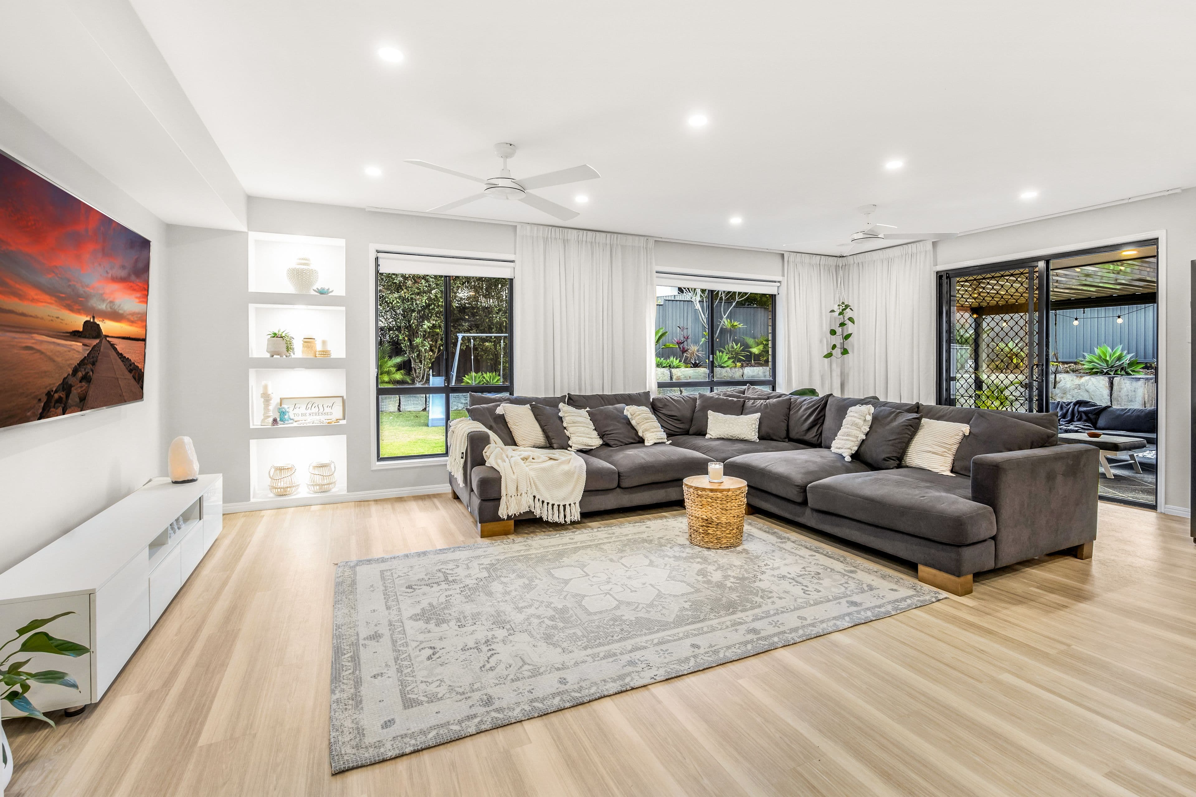 6 Matzia Avenue, Pacific Pines QLD 4211, Pacific Pines - Thumbnail 8