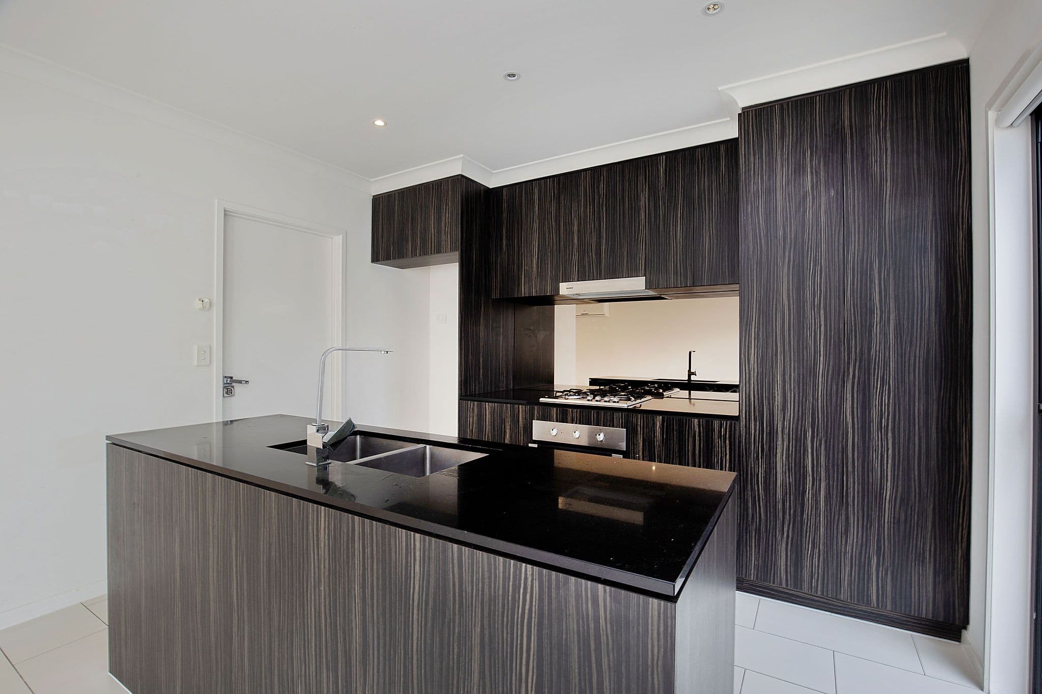 2A Mclachlan Avenue, Glenelg North SA 5045, Glenelg North - Thumbnail 3