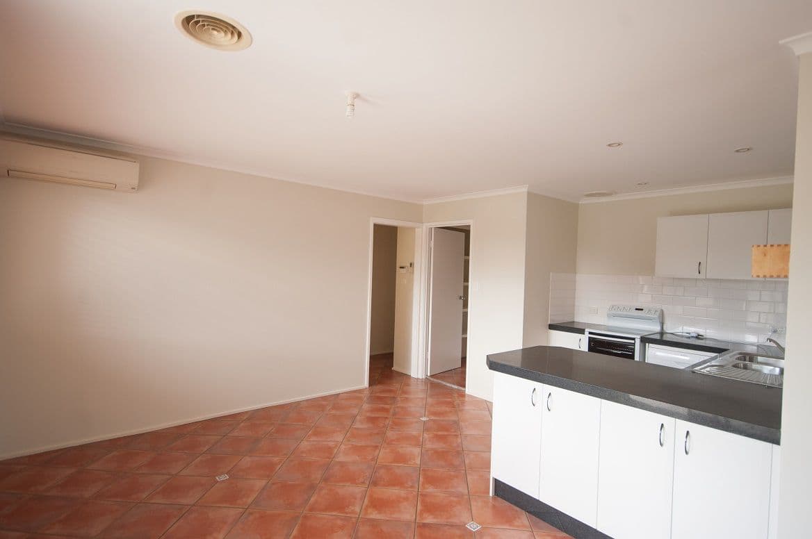 11 Moloney Close, Calwell ACT 2905, Calwell - Thumbnail 8