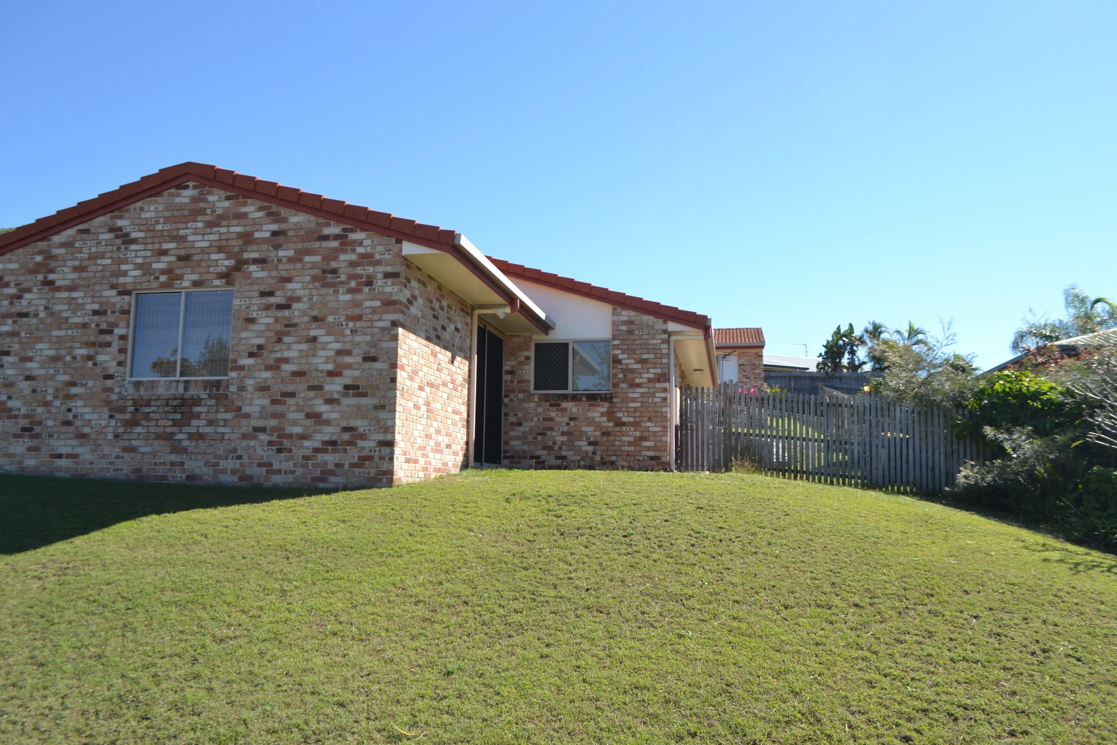102 Sun Valley Road, Kin Kora QLD 4680, Kin Kora - Image 1