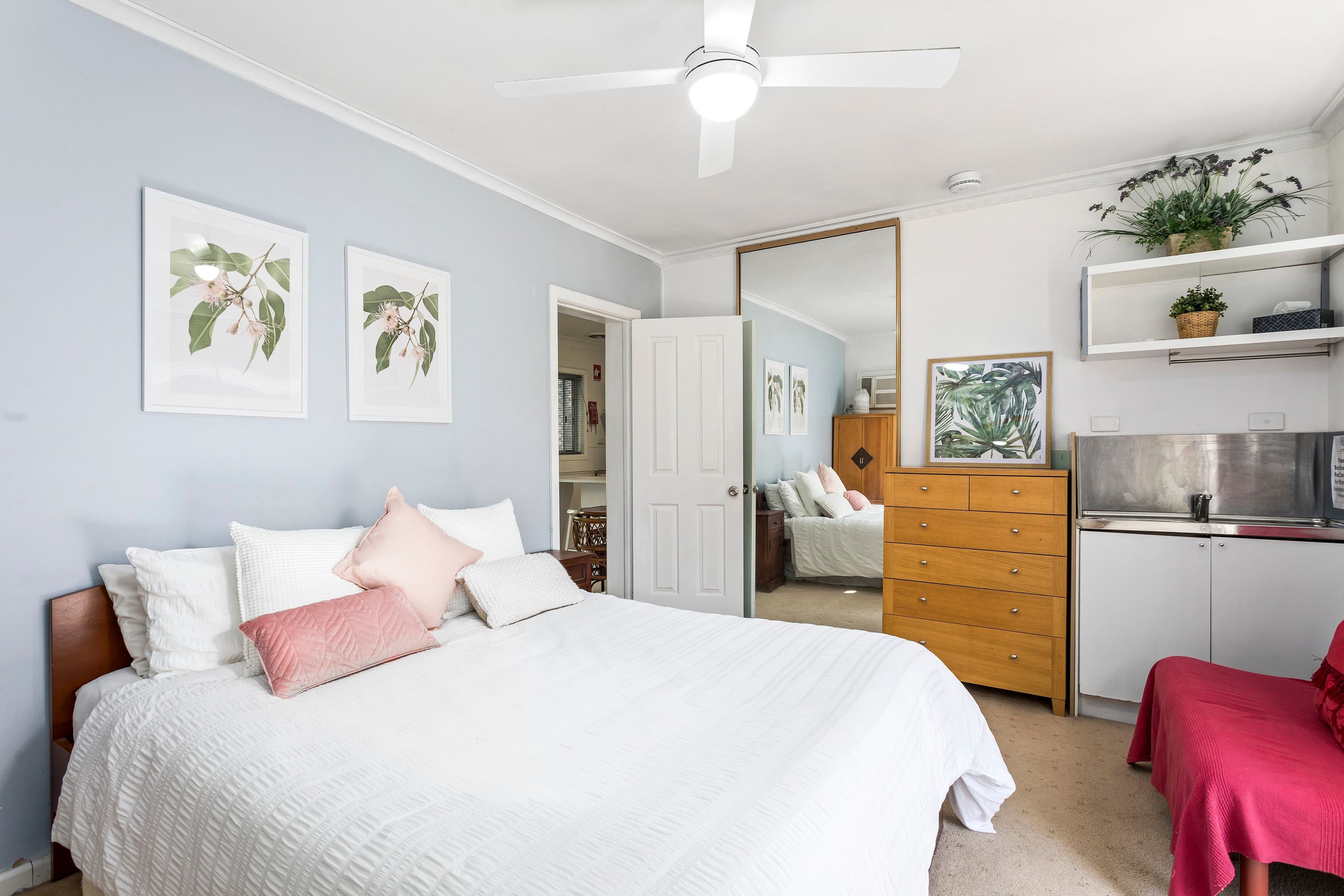 2 Henders Street, Forest Hill VIC 3131, Forest Hill - Thumbnail 3