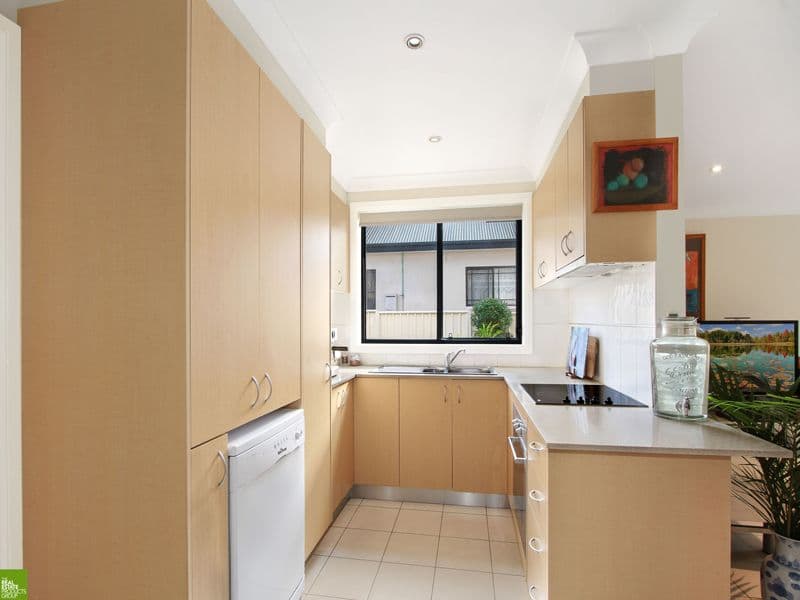 27 Tarrawanna Road, Corrimal NSW 2518, Corrimal - Thumbnail 2