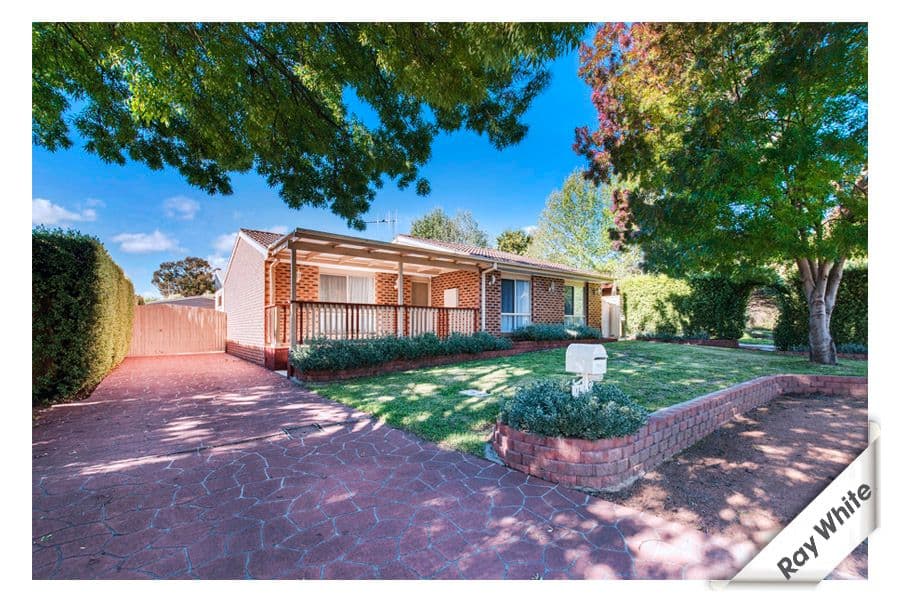 11 Bellchambers Crescent, BANKS ACT 2906, Banks - Image 1
