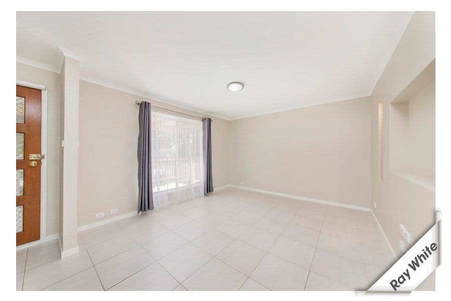 11 Bellchambers Crescent, BANKS ACT 2906, Banks - Thumbnail 2