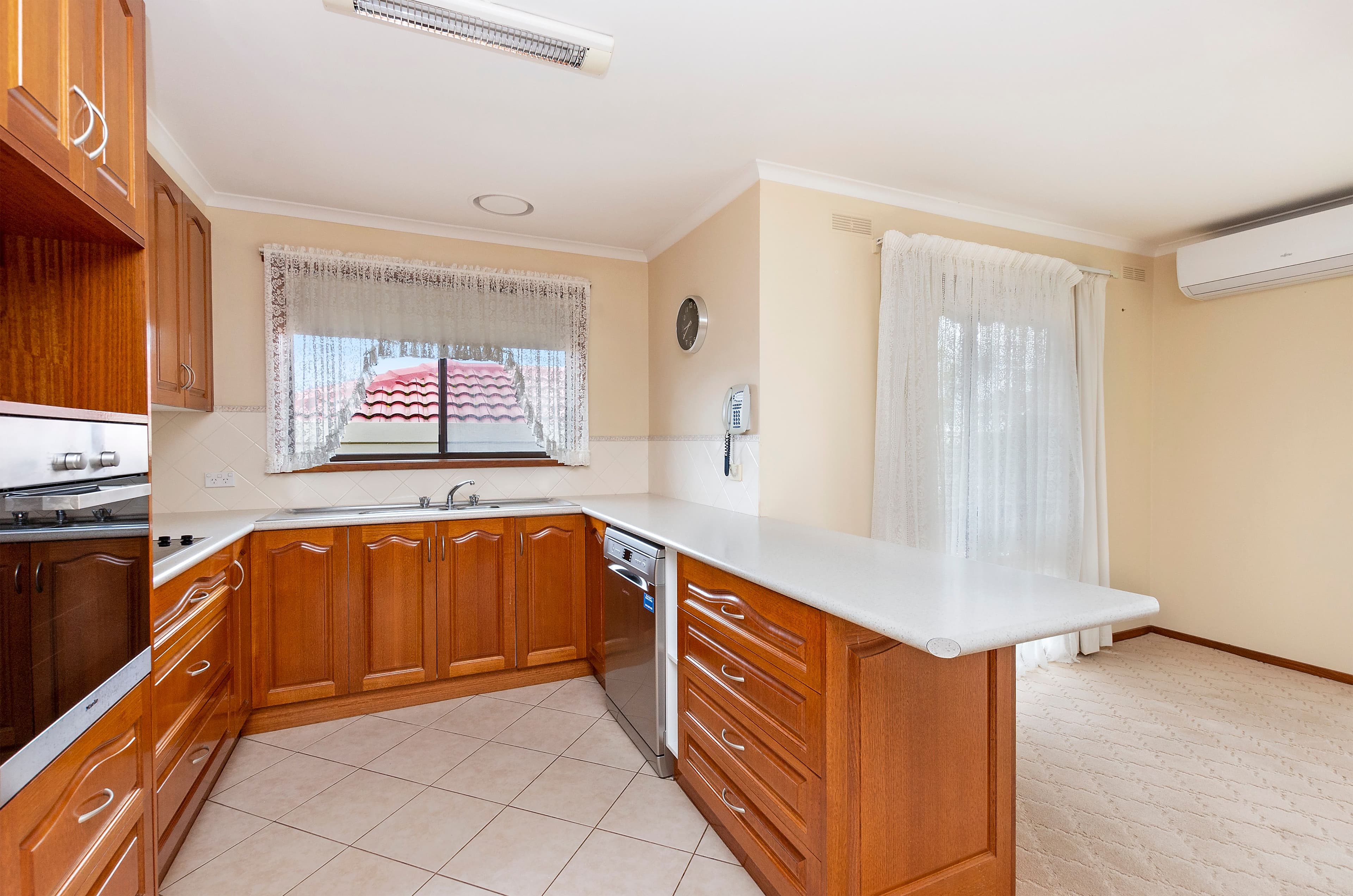 4 Panorama Avenue, Warrnambool VIC 3280, Warrnambool - Thumbnail 2