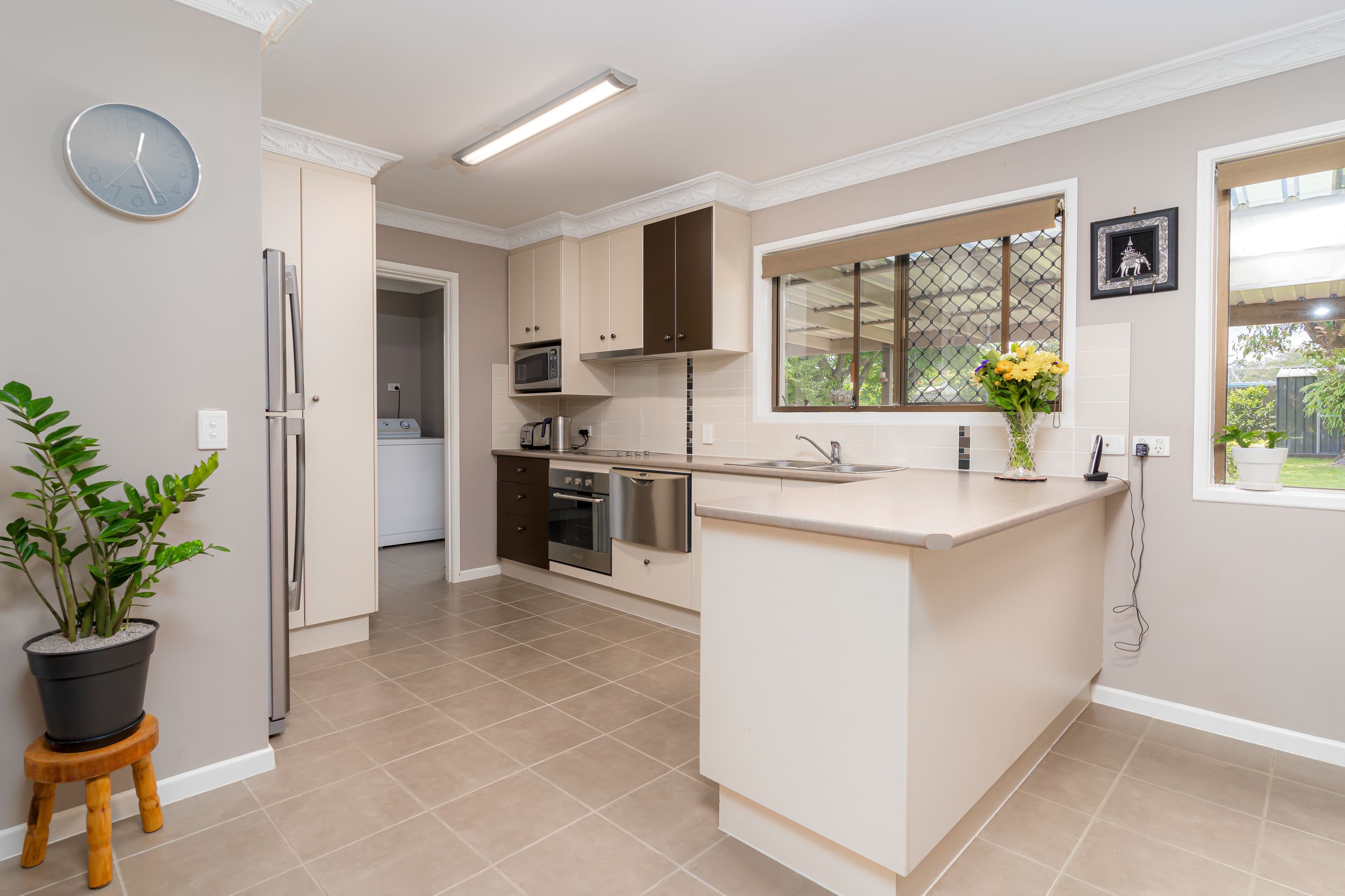 32 Jilbard Drive, Springwood QLD 4127, Springwood - Thumbnail 4