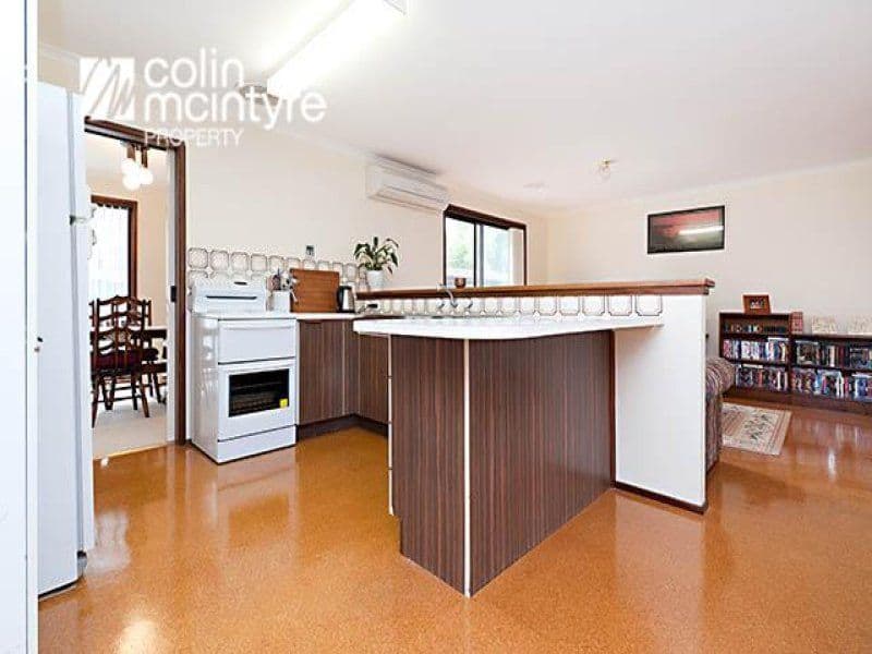 53 Livingston Avenue, KAMBAH ACT 2902, Kambah - Thumbnail 6