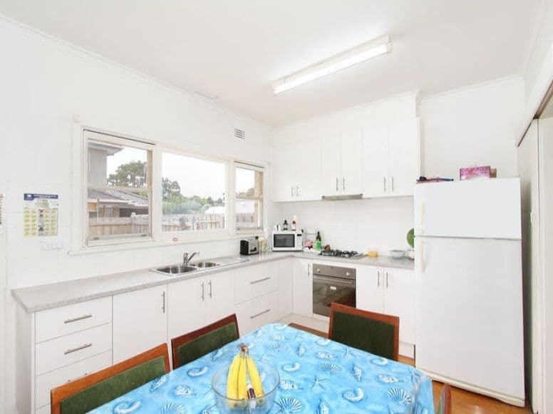 83 Carinish Road, Clayton VIC 3168, Clayton - Thumbnail 3