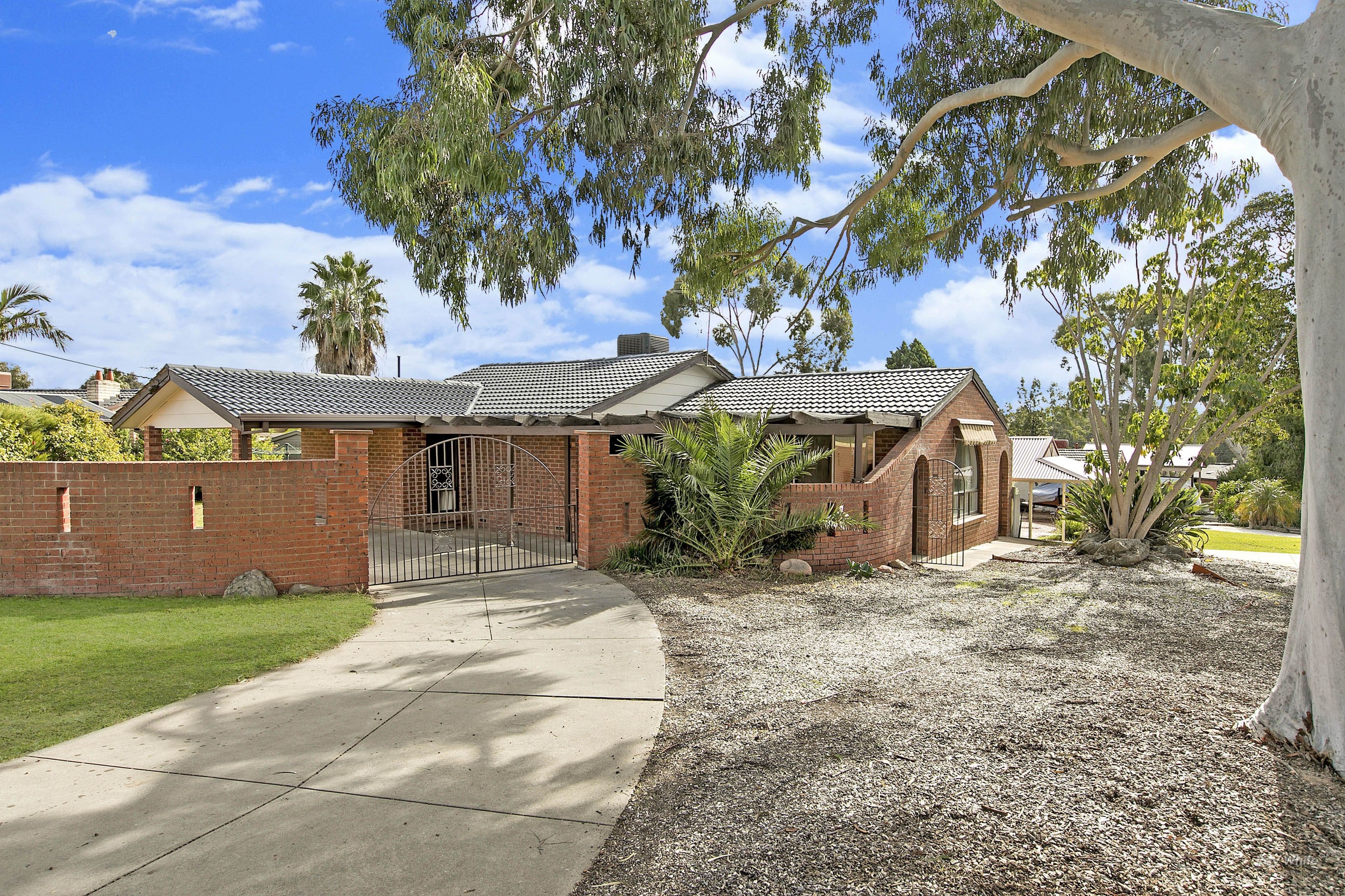 28 Joycelyn Avenue, Surrey Downs SA 5126, Surrey Downs - Image 1