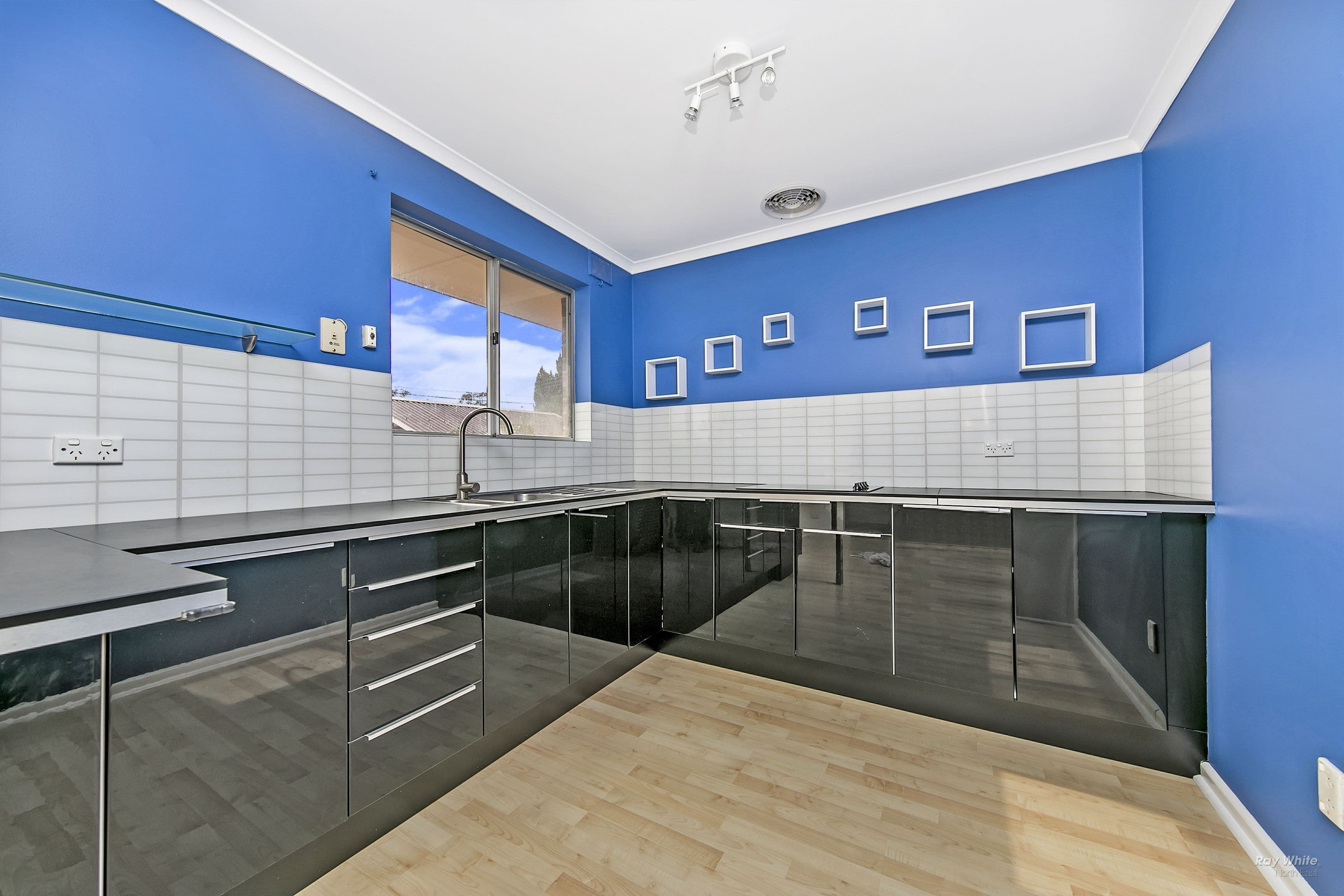 28 Joycelyn Avenue, Surrey Downs SA 5126, Surrey Downs - Thumbnail 3