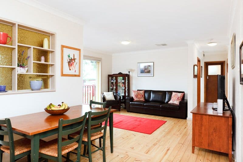 64 Warramoo Crescent, NARRABUNDAH ACT 2604, Narrabundah - Thumbnail 4
