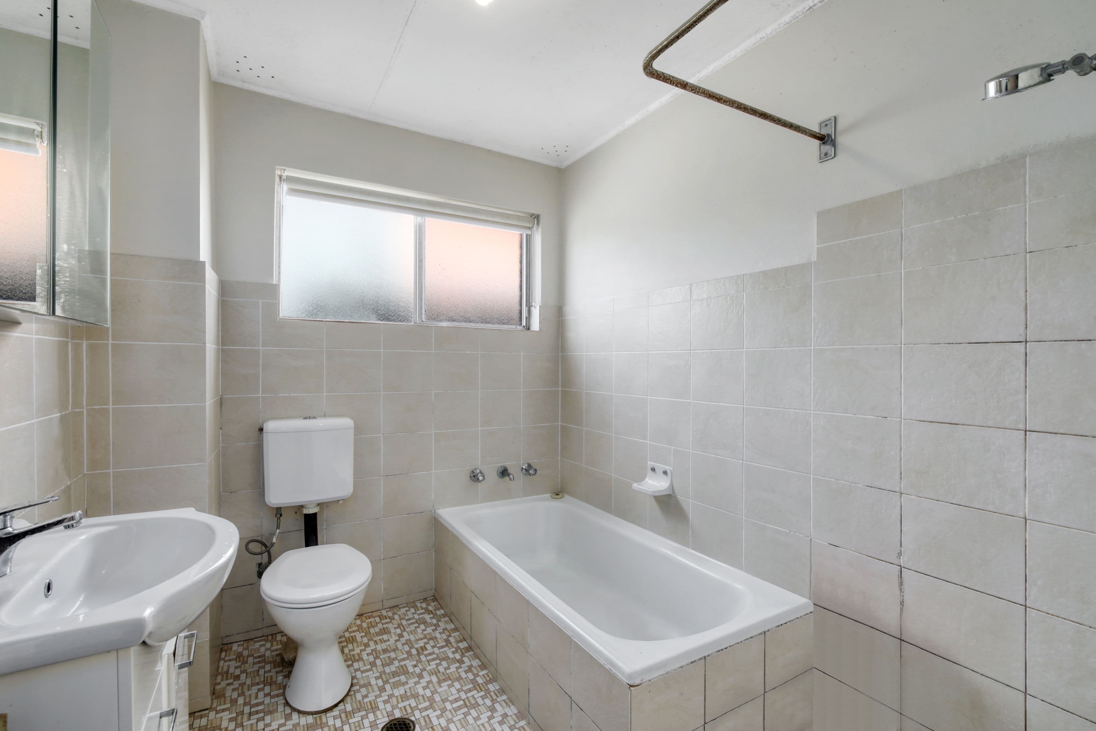 1/68 Henry Parry Drive, Gosford NSW 2250, Gosford - Thumbnail 5