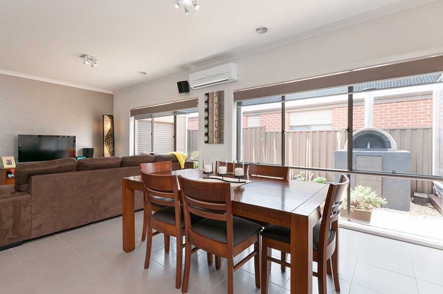 10 Clarendon Avenue, CRAIGIEBURN VIC 3064, Craigieburn - Thumbnail 5