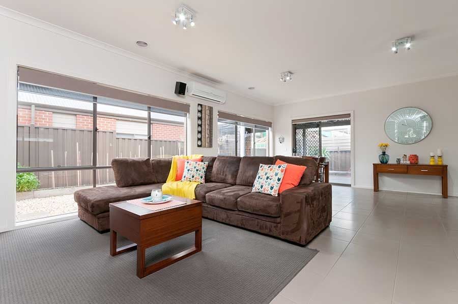10 Clarendon Avenue, CRAIGIEBURN VIC 3064, Craigieburn - Thumbnail 6