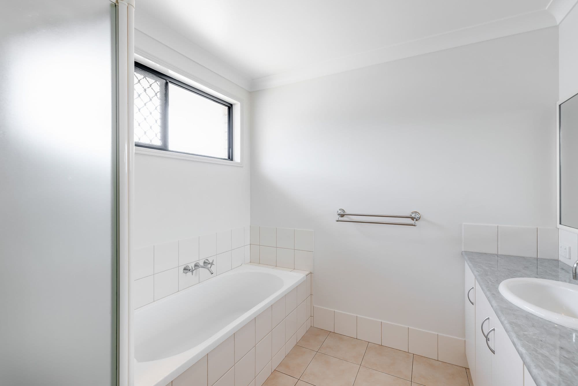 12 Underwood Crescent, Harristown QLD 4350, Harristown - Thumbnail 8