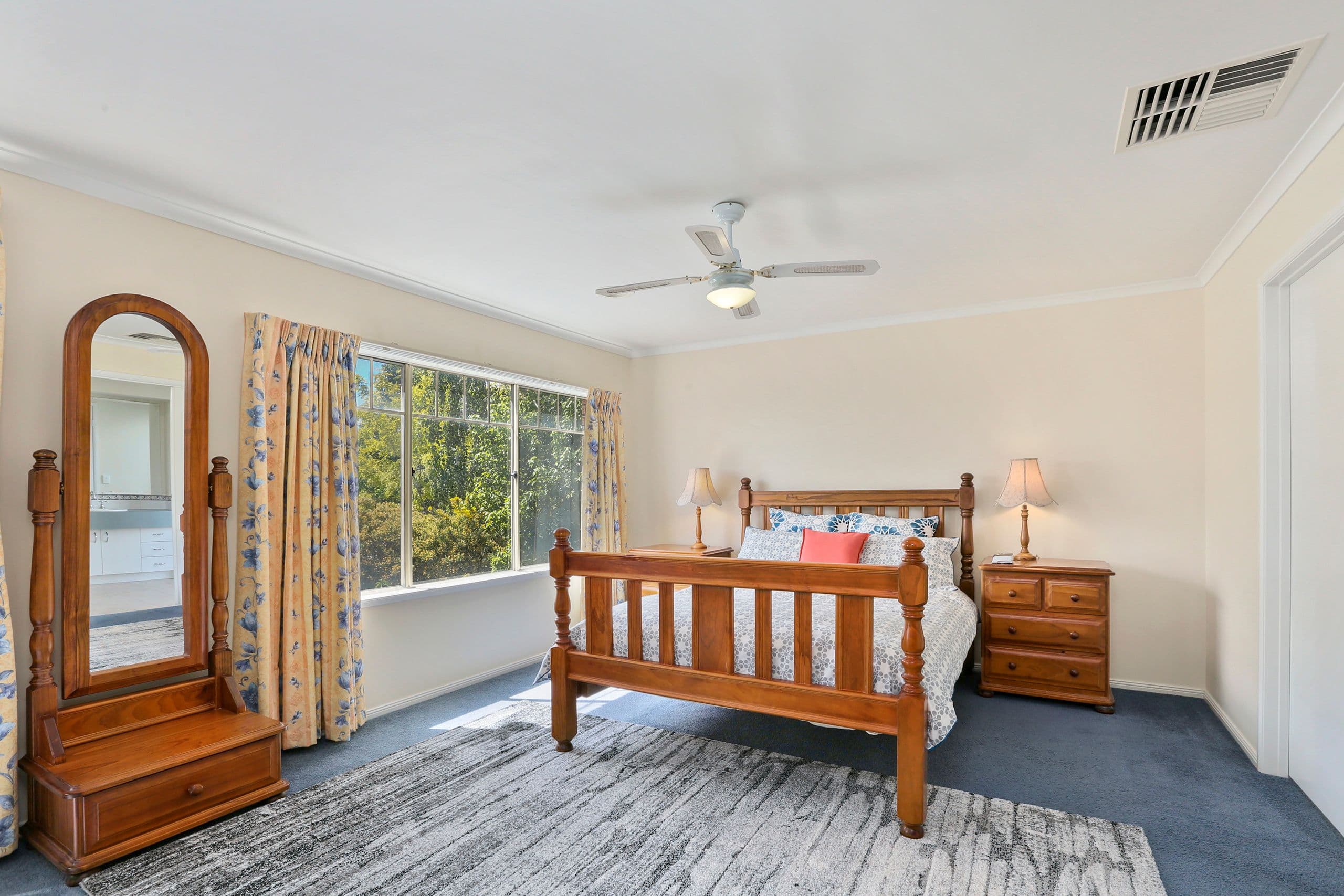 44 Parkwood Drive, Highton VIC 3216, Highton - Thumbnail 6