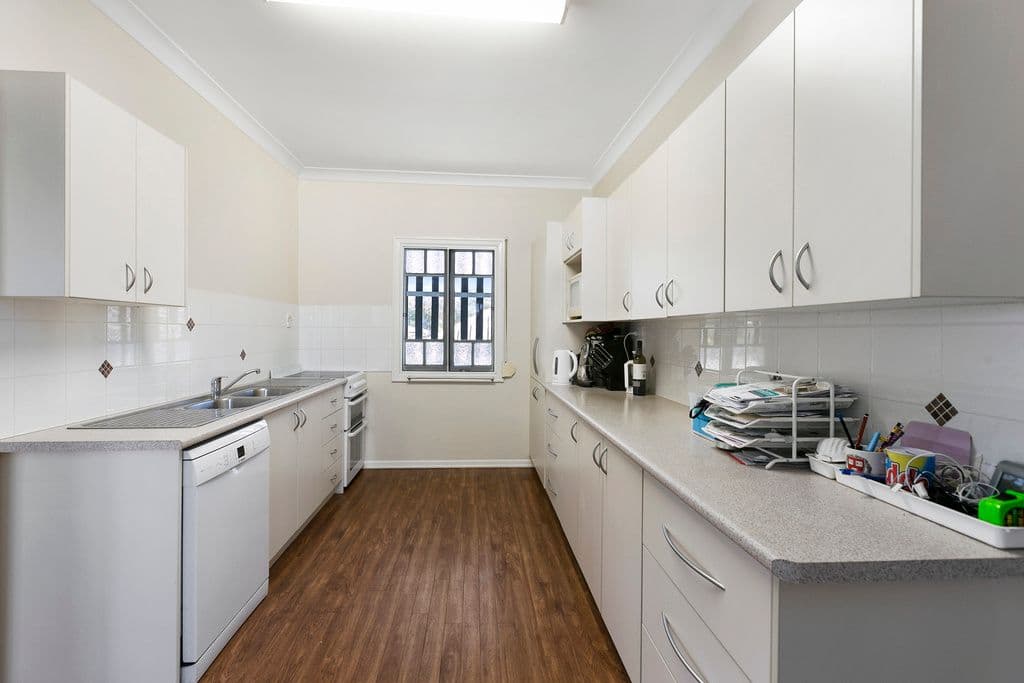 37 Brooke Street, Rocklea QLD 4106, Rocklea - Thumbnail 2