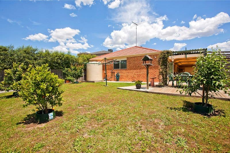32 Burgundy Drive, WAURN PONDS VIC 3216, Waurn Ponds - Thumbnail 8