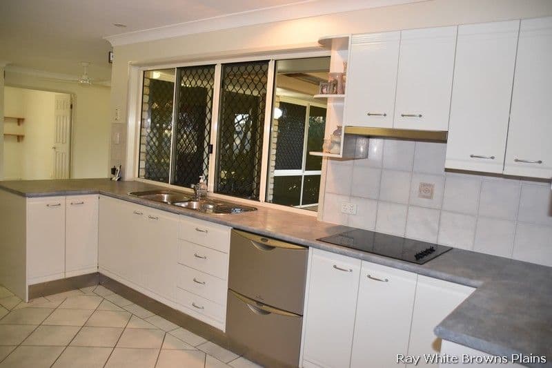 6-8 Redan Court, Greenbank QLD 4124, Greenbank - Thumbnail 3